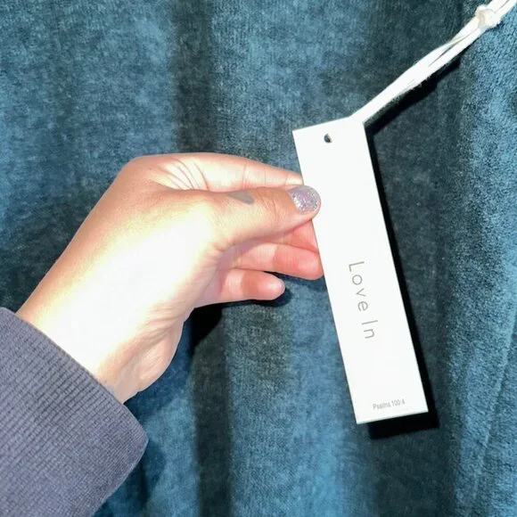 Teal Bell Sleeve Knee Length Dress Size Keyhole Sweater Dress - Picture 7 of 7